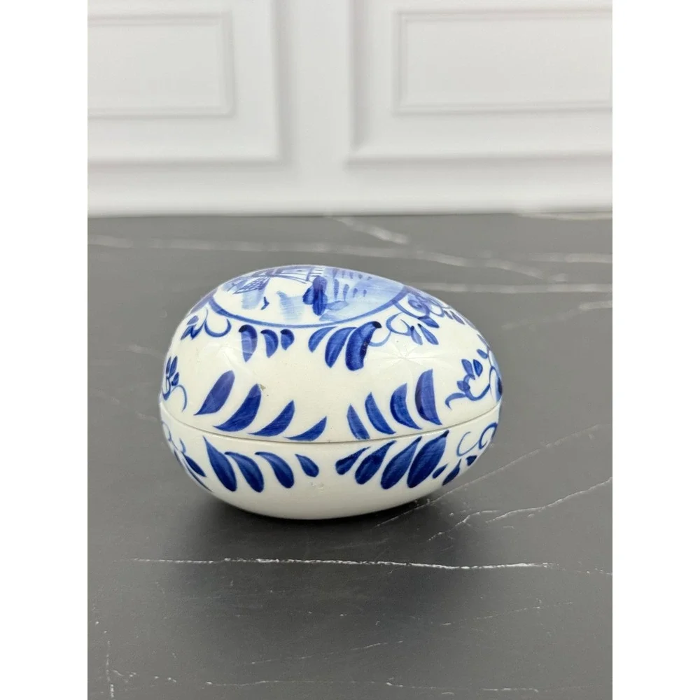 VTG Hand Painted Delfts Blue Holland Ceramic Blue White Windmill Egg Trinket Box